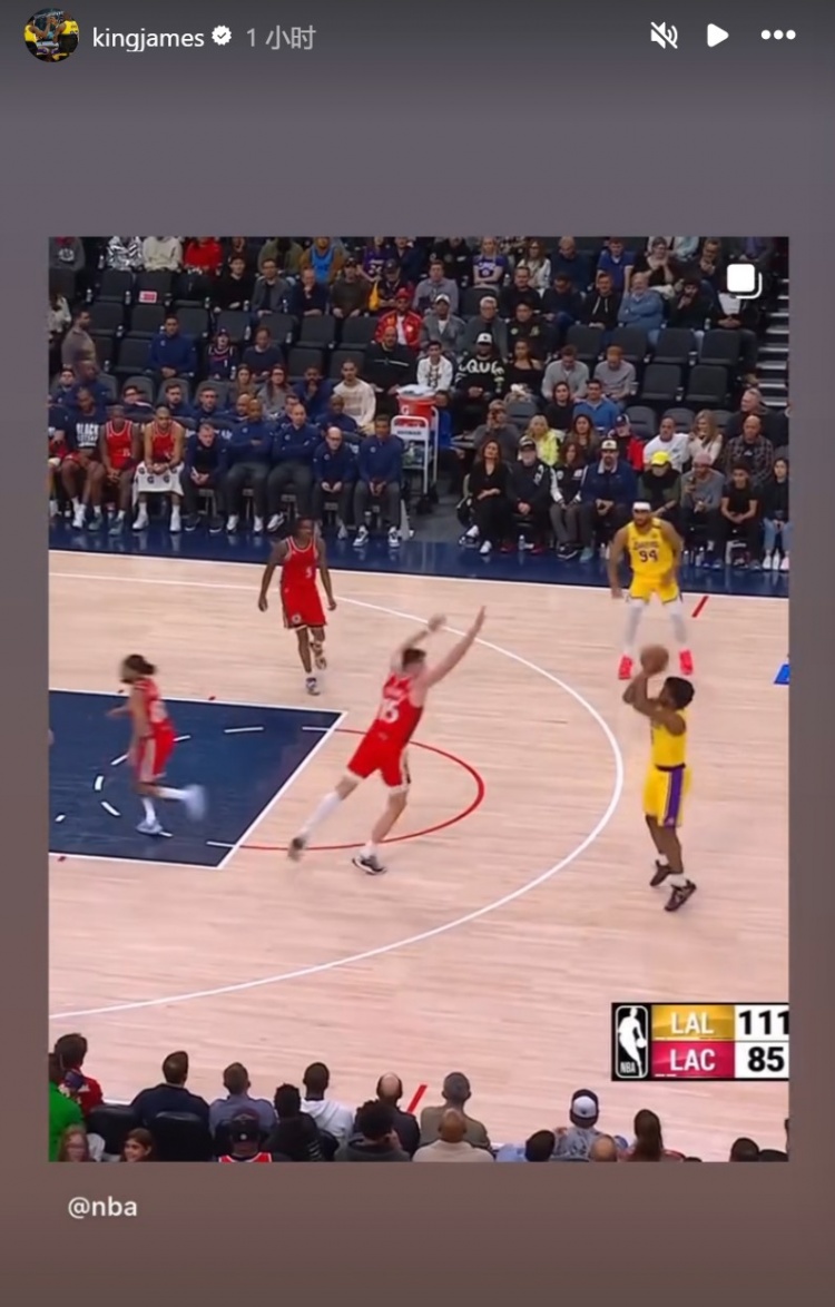  為你驕傲！布朗尼投進(jìn)NBA生涯首記三分球！詹姆斯賽后轉(zhuǎn)發(fā)