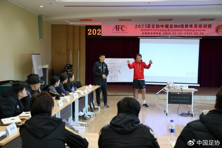  技術(shù)為王，中國足球踏上尋找靈魂之路